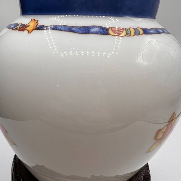 Bernardaud Limoges "Borghese" Porcelain Vase Hand-Painted Floral & Fruit Design - Picture 15 of 16